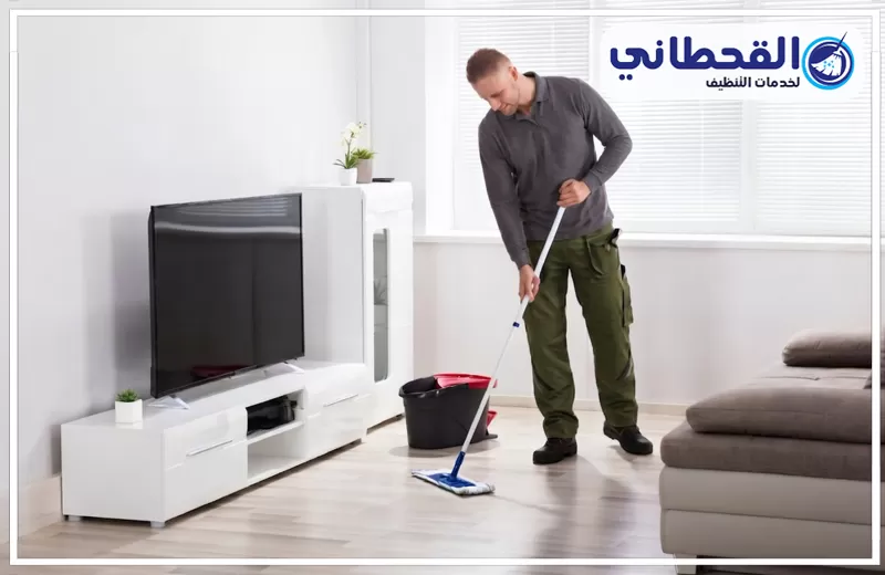 شركة تنظيف براس تنورة 0548145142 القحطاني يقوم الفني بتقديم خدمة التنظيف الشامل للمنازل بدقة عالية تشمل جميع الزوايا والأرضيات والأسطح